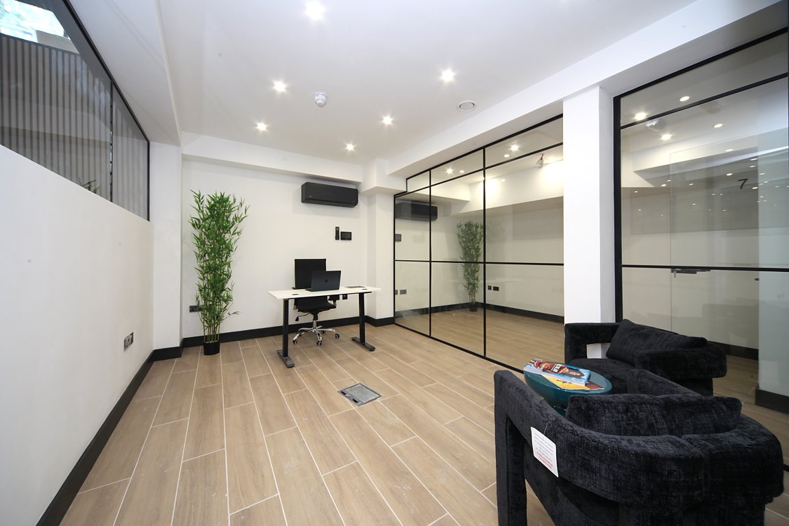 North Finchley workspace image one